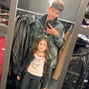 Meet your Posher, Melvin